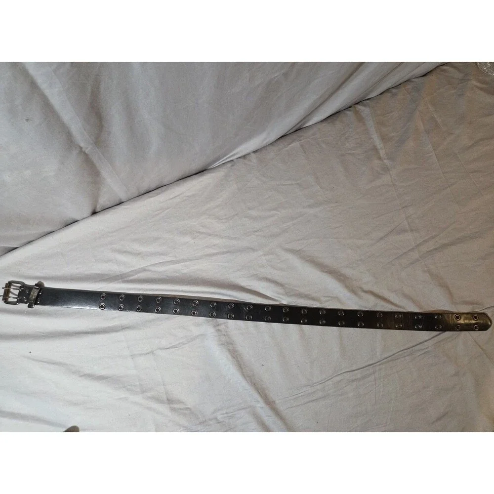 Mudd Vintage Y2K Double Grommet Black Belt | M/L